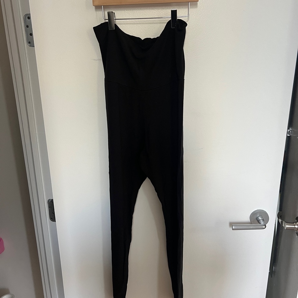 Hatch Black Leggings Full-Length Versatile Wear